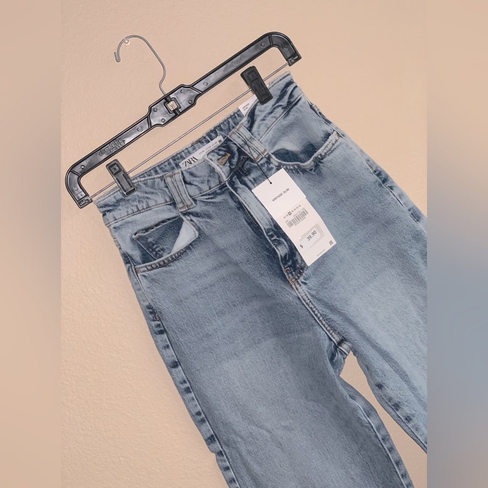 Zara High Rise Vintage Slim Fit Jeans